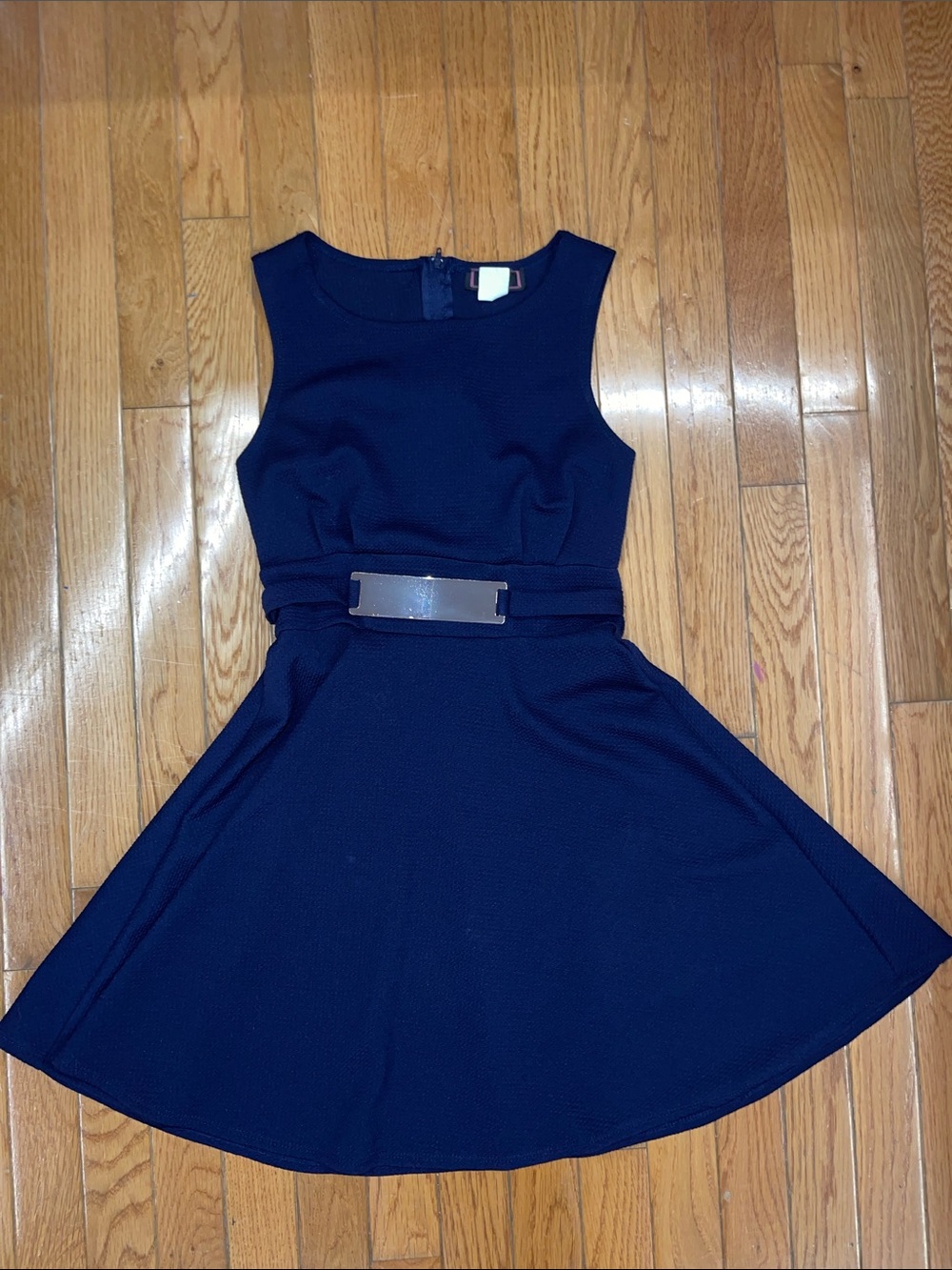 Sleeveless Navy Fit-and-Flare Mini Dress with Decorative Belt